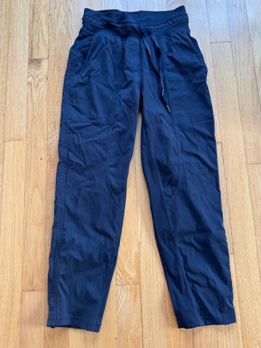 lululemon athletica Black Cropped Drawstring Pants